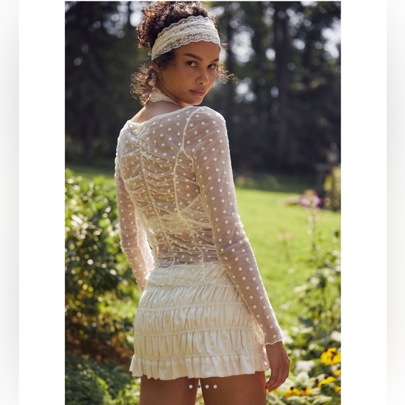 NWT Free People Intimately M Ivory White Most Likely Layerying Top New $68 ret. - Picture 2 of 6